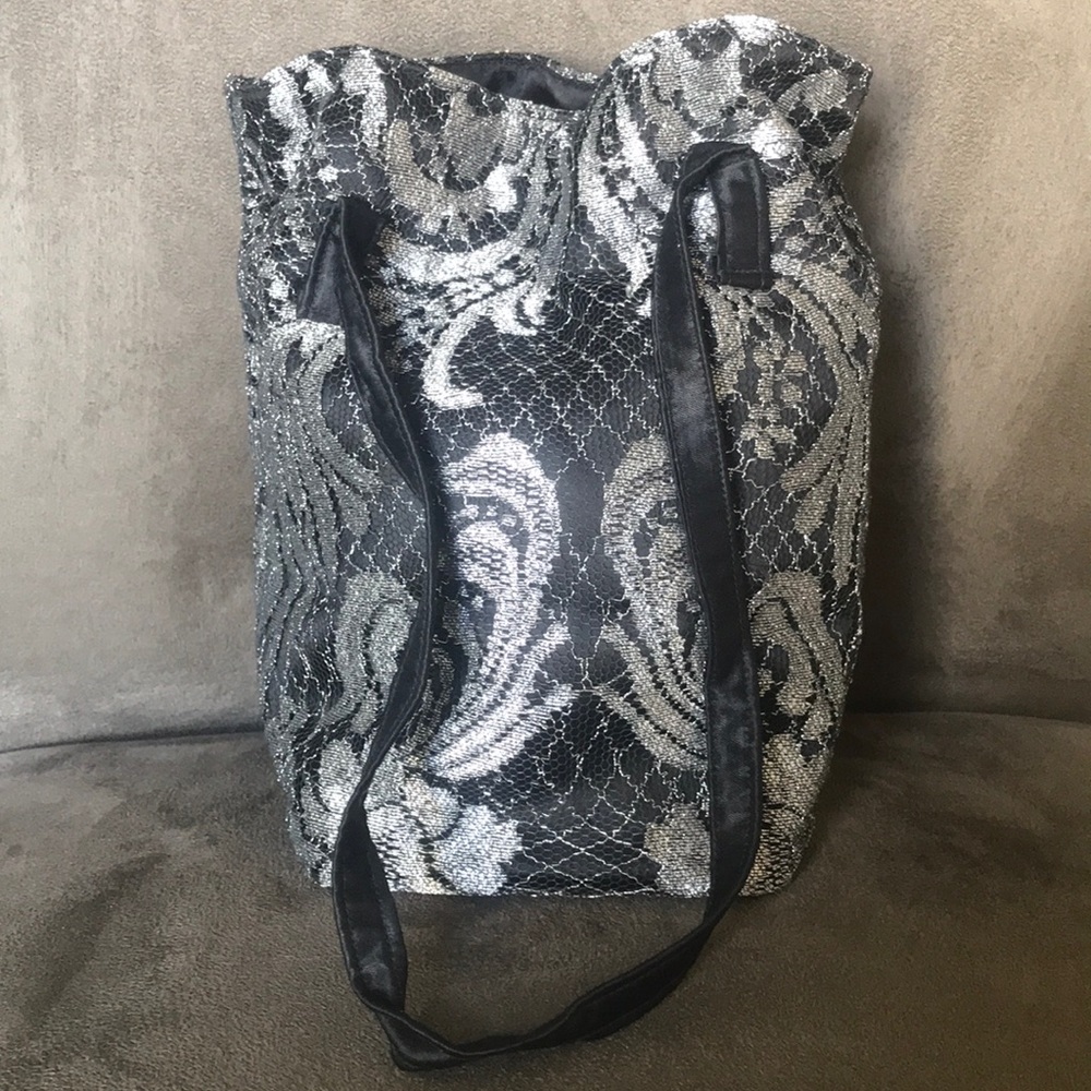 👛Black and Silver Lace Evening Bag👛